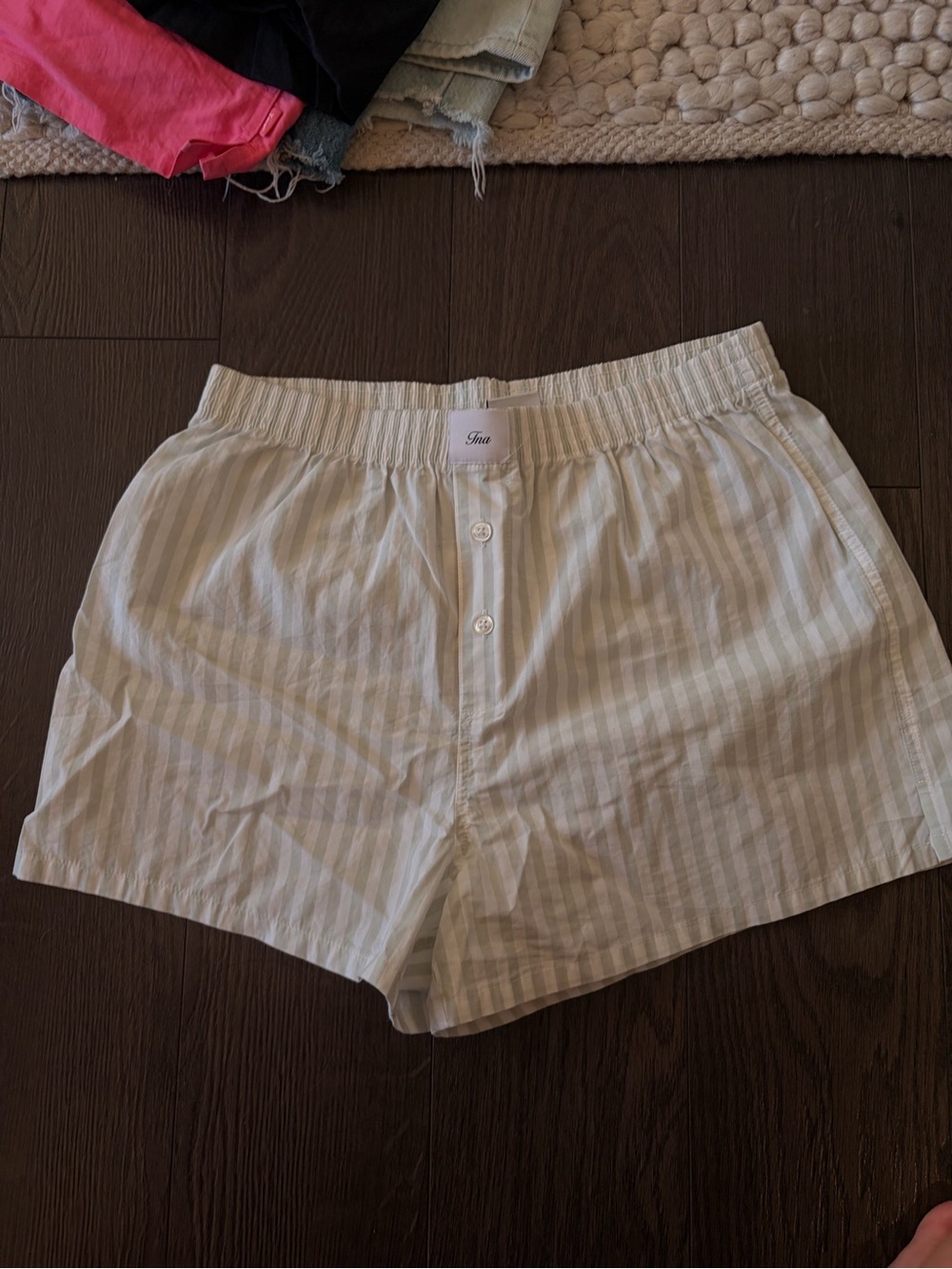 TNA Women's Striped Boxer Shorts - White/light green